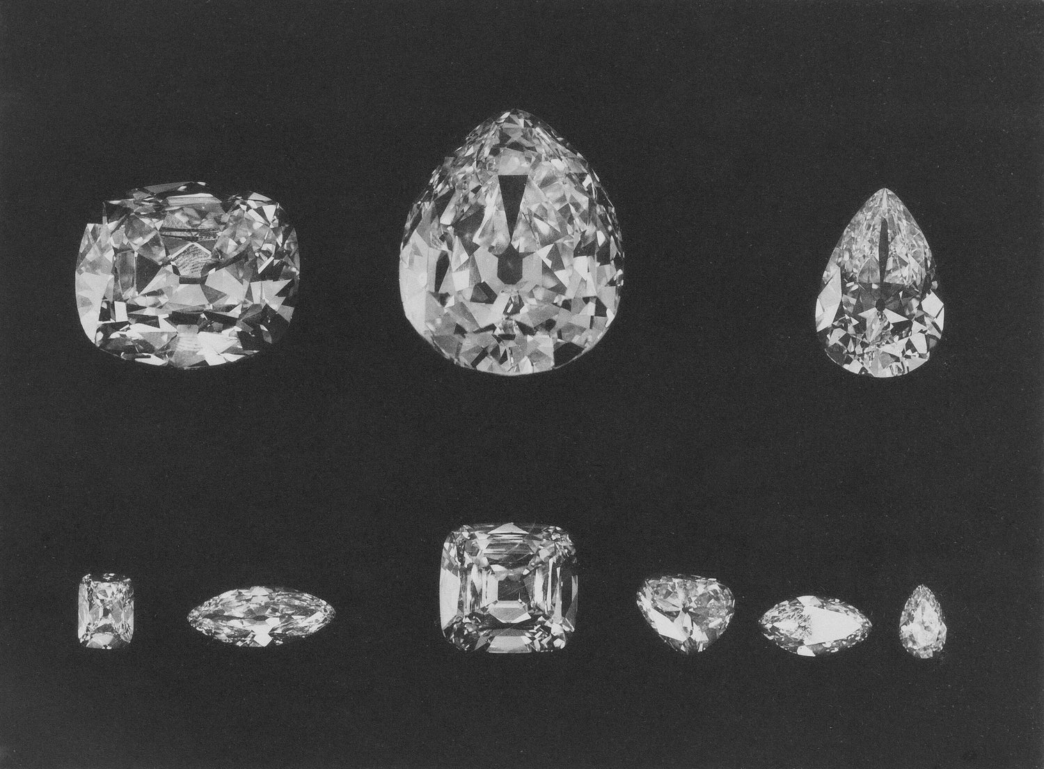 Zircon v. Cubic Zirconia (CZ): What's the Difference?