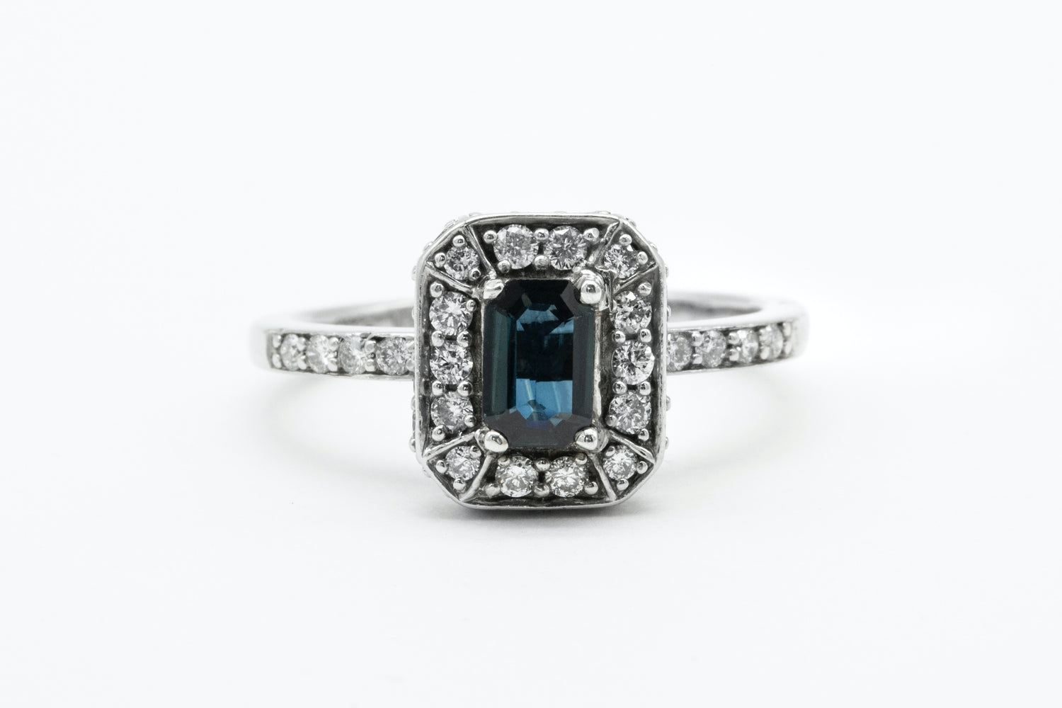 a blue sapphire engagement ring