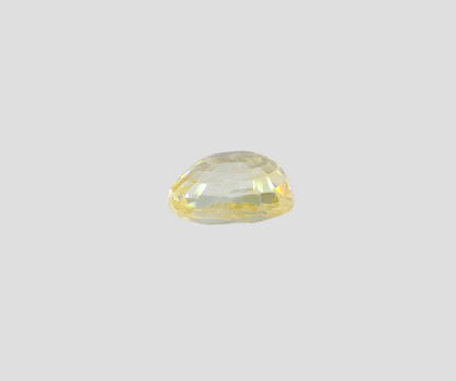 Yellow Sapphire - 6.11 Carats (Ceylonese/Sri Lankan)