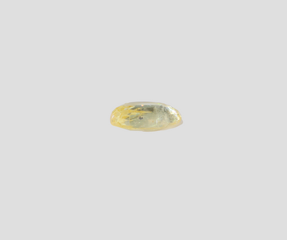 Yellow Sapphire - 4.19 Carats (Ceylonese/Sri Lankan)