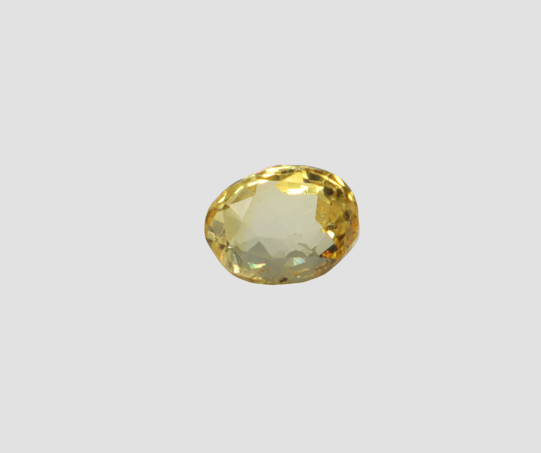 Yellow Sapphire - 4.60 Carats