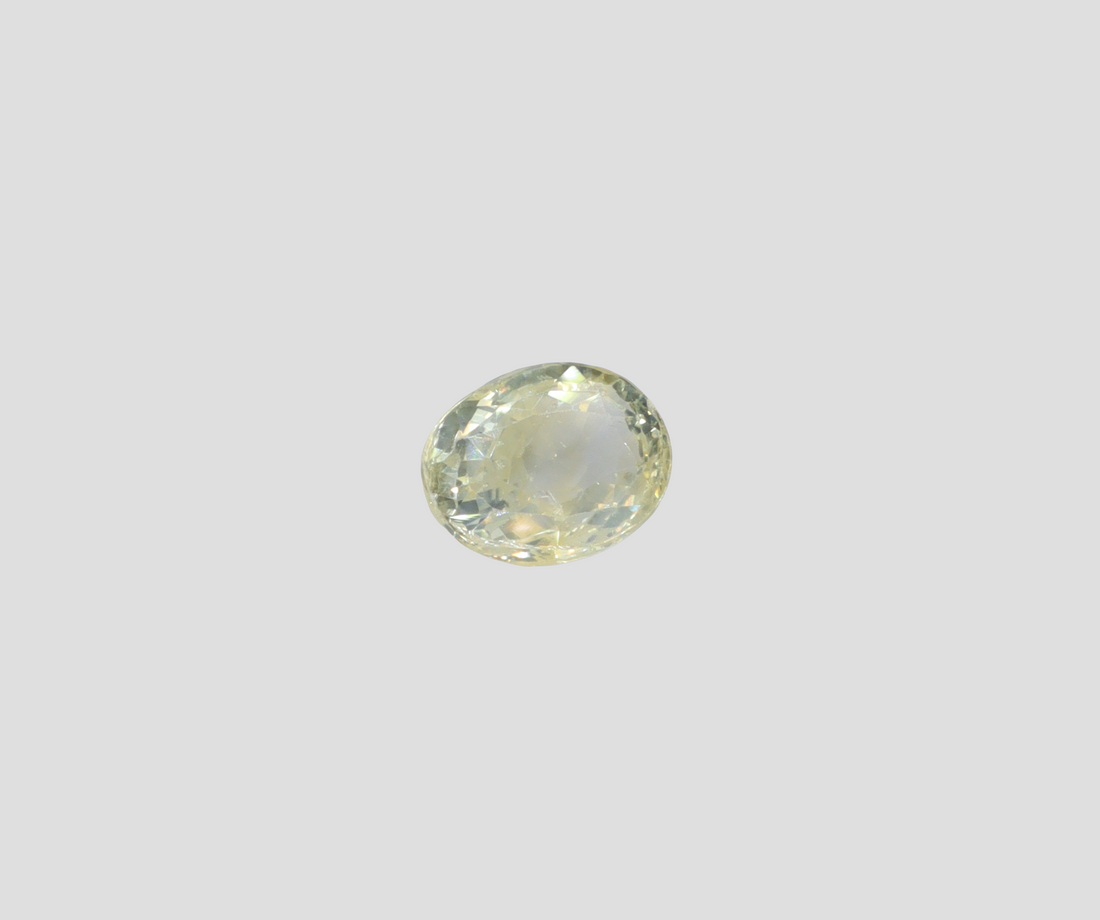Yellow Sapphire - 5.51 Carat (Ceylonese/Sri Lankan)