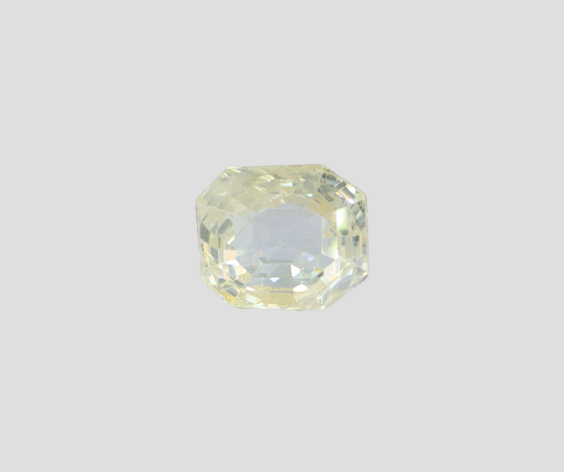 Yellow Sapphire - 6.92 Carats (Ceylonese/Sri Lankan)