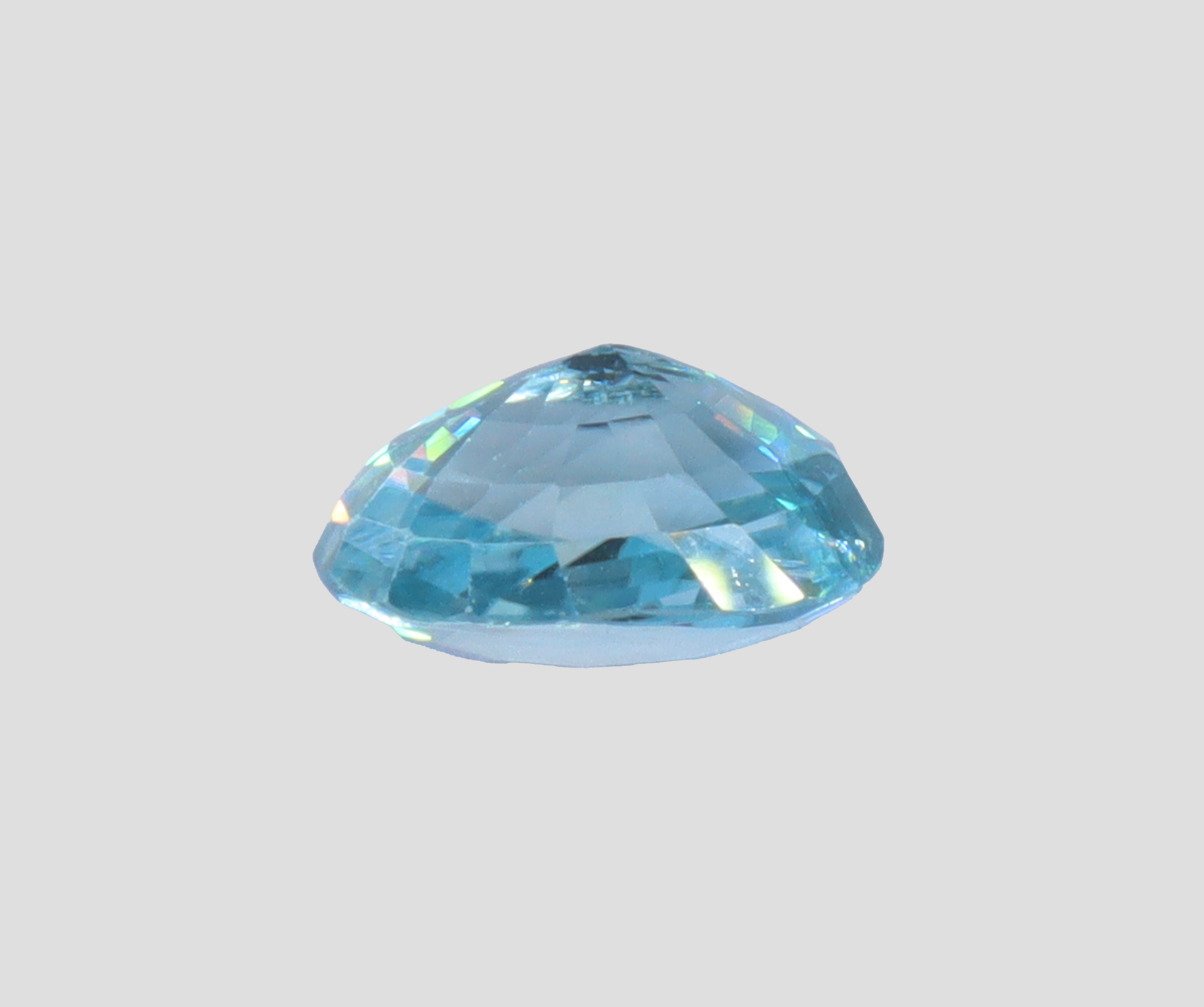 Blue Zircon - 9.46 Carats