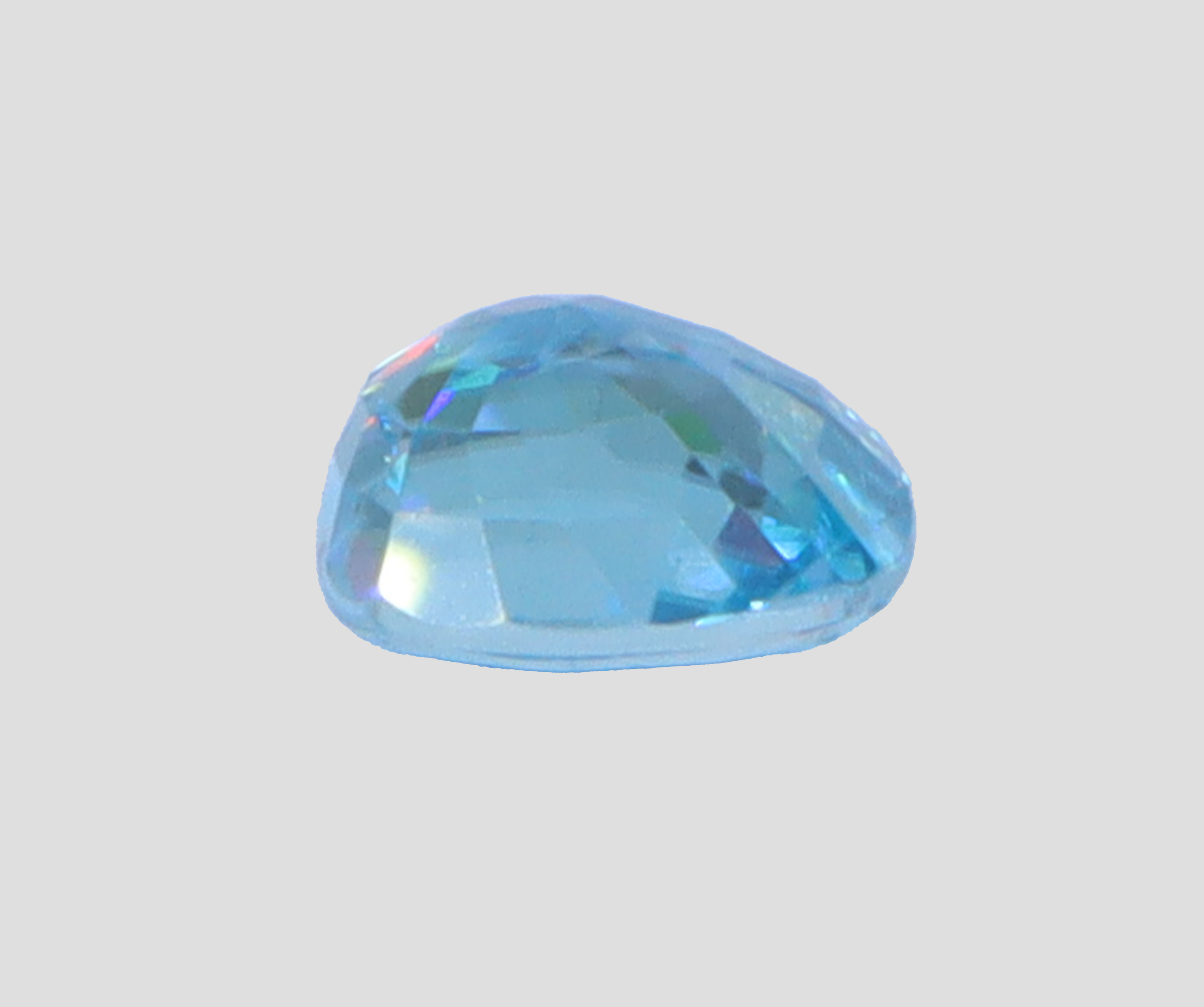 Blue Zircon - 5.91 Carats