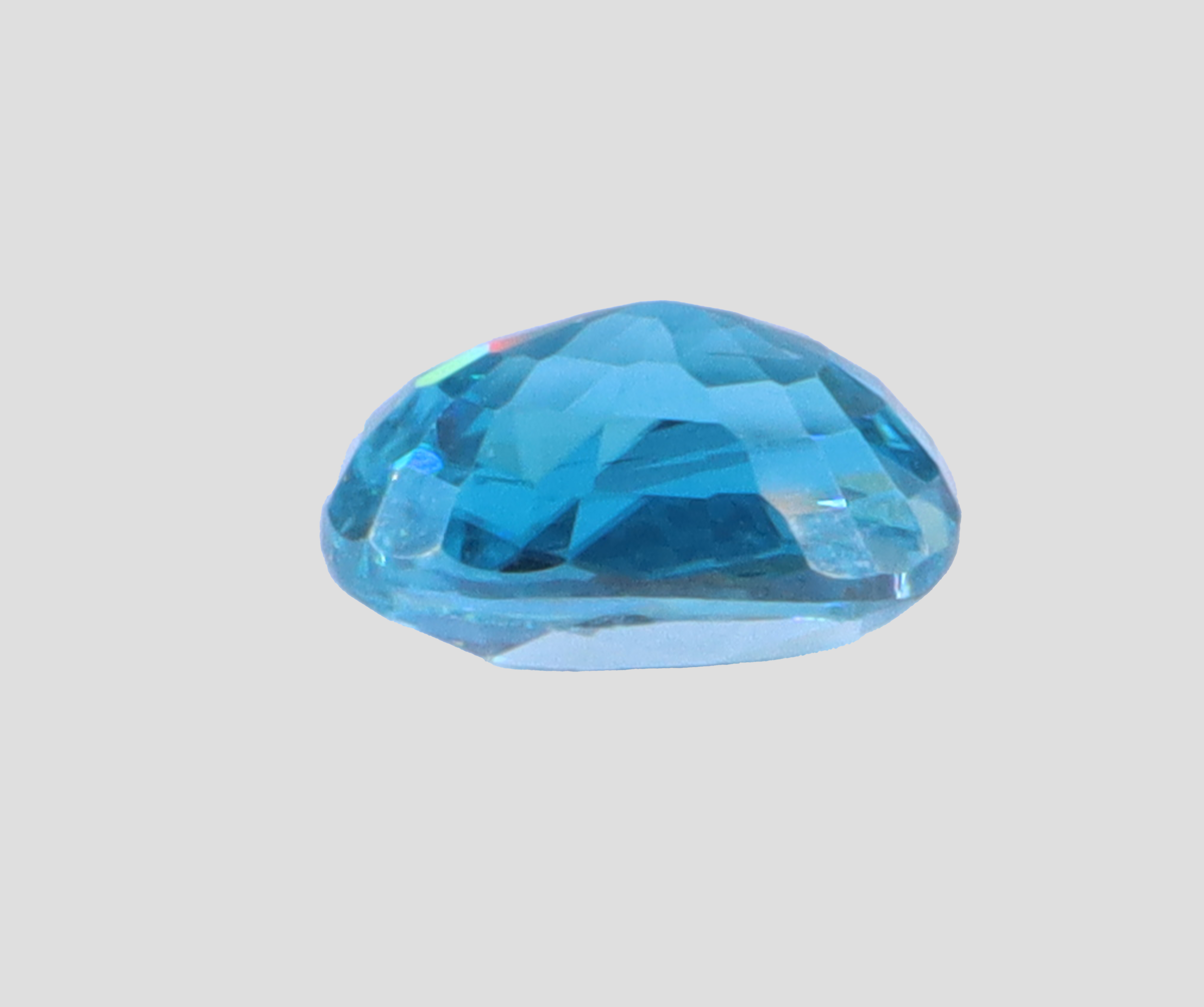 Blue Zircon - 6.23 Carats