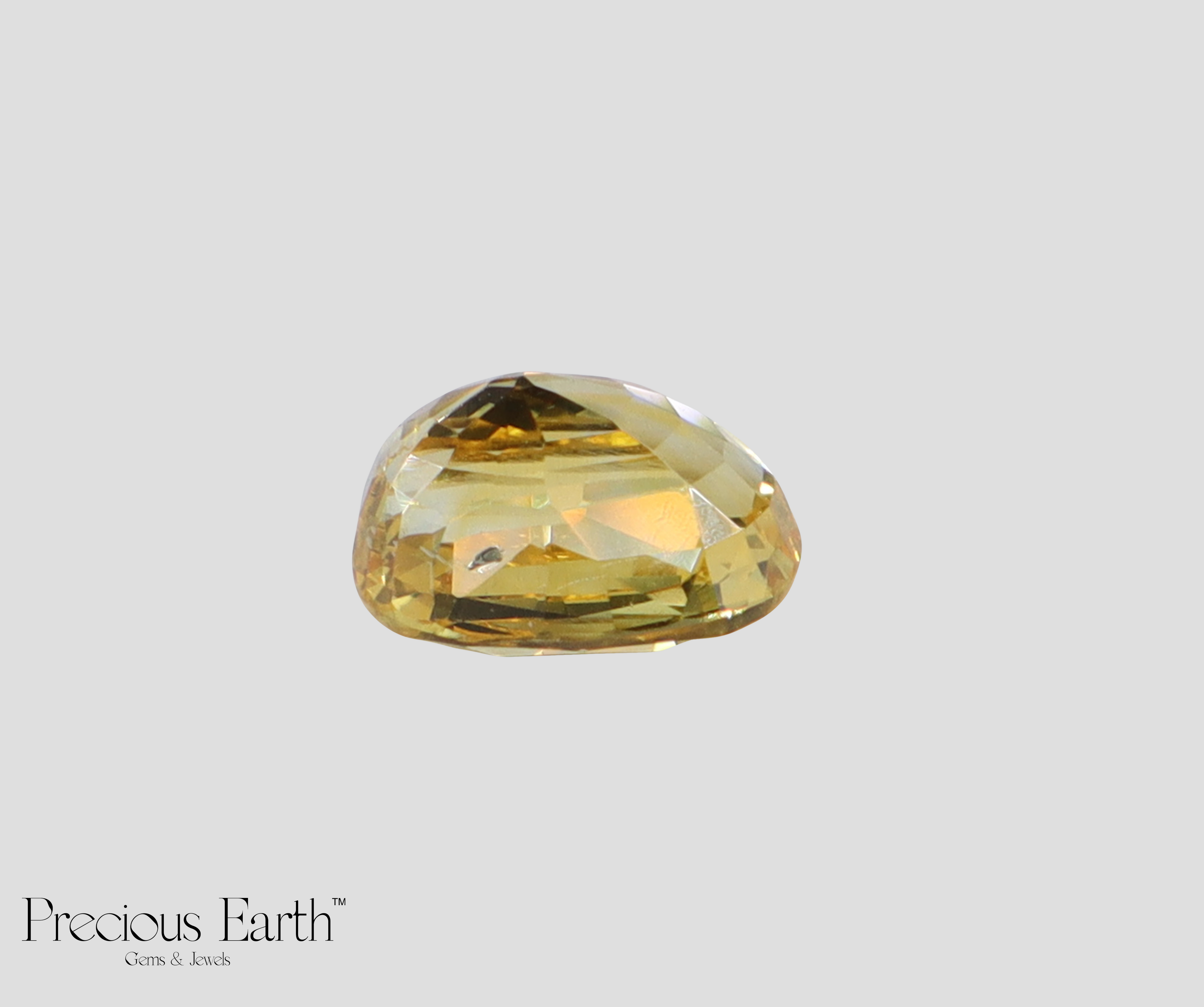 Yellow Sapphire - 4.46 Carats