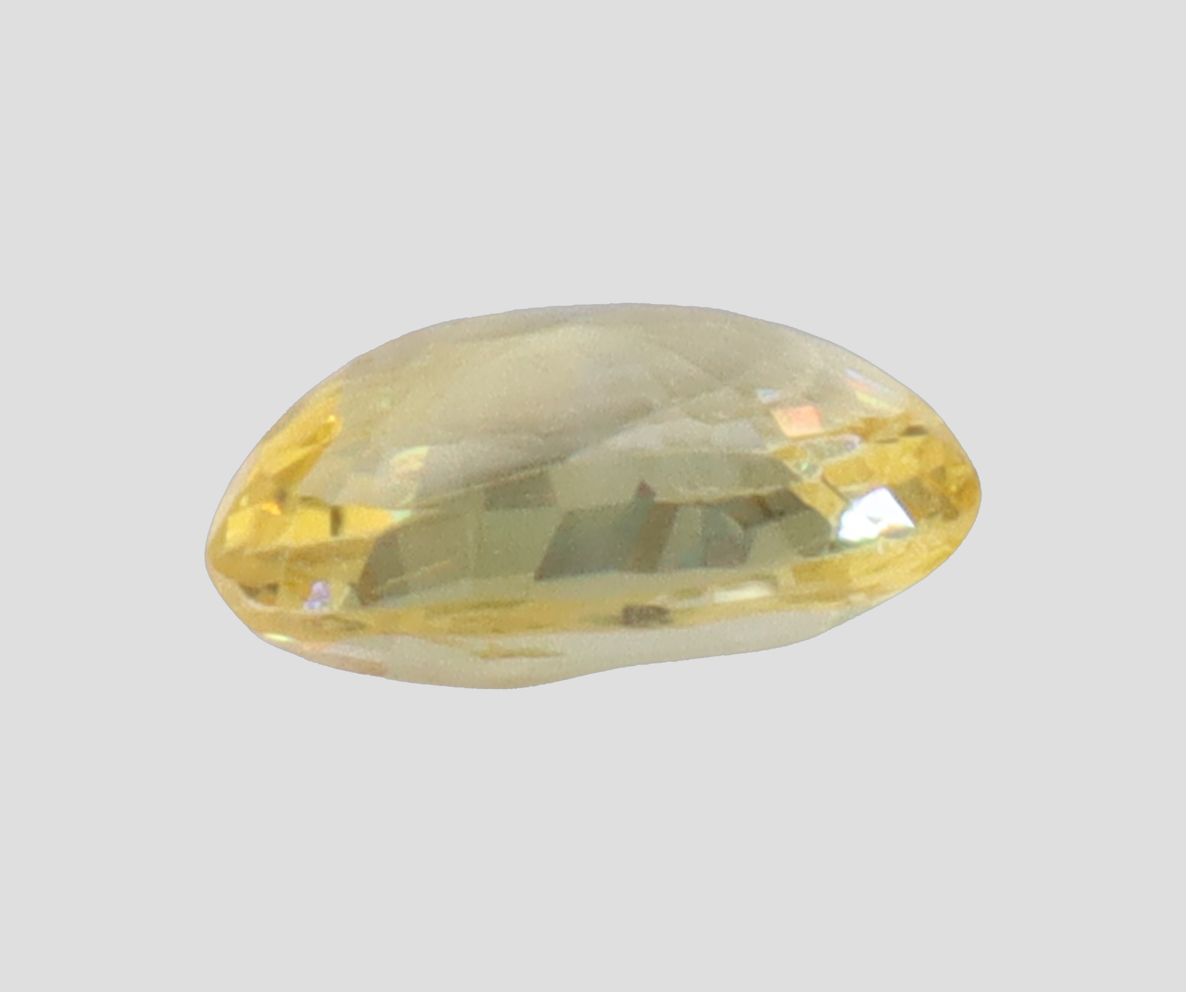 Yellow Sapphire - 3.04 Carats