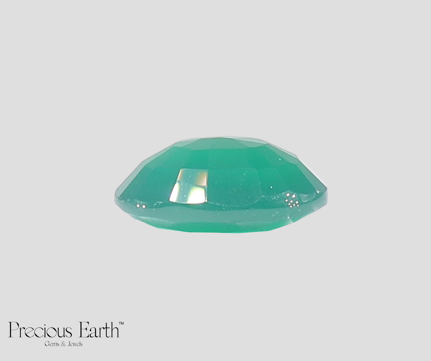 Green Onyx - 5.59 Carats