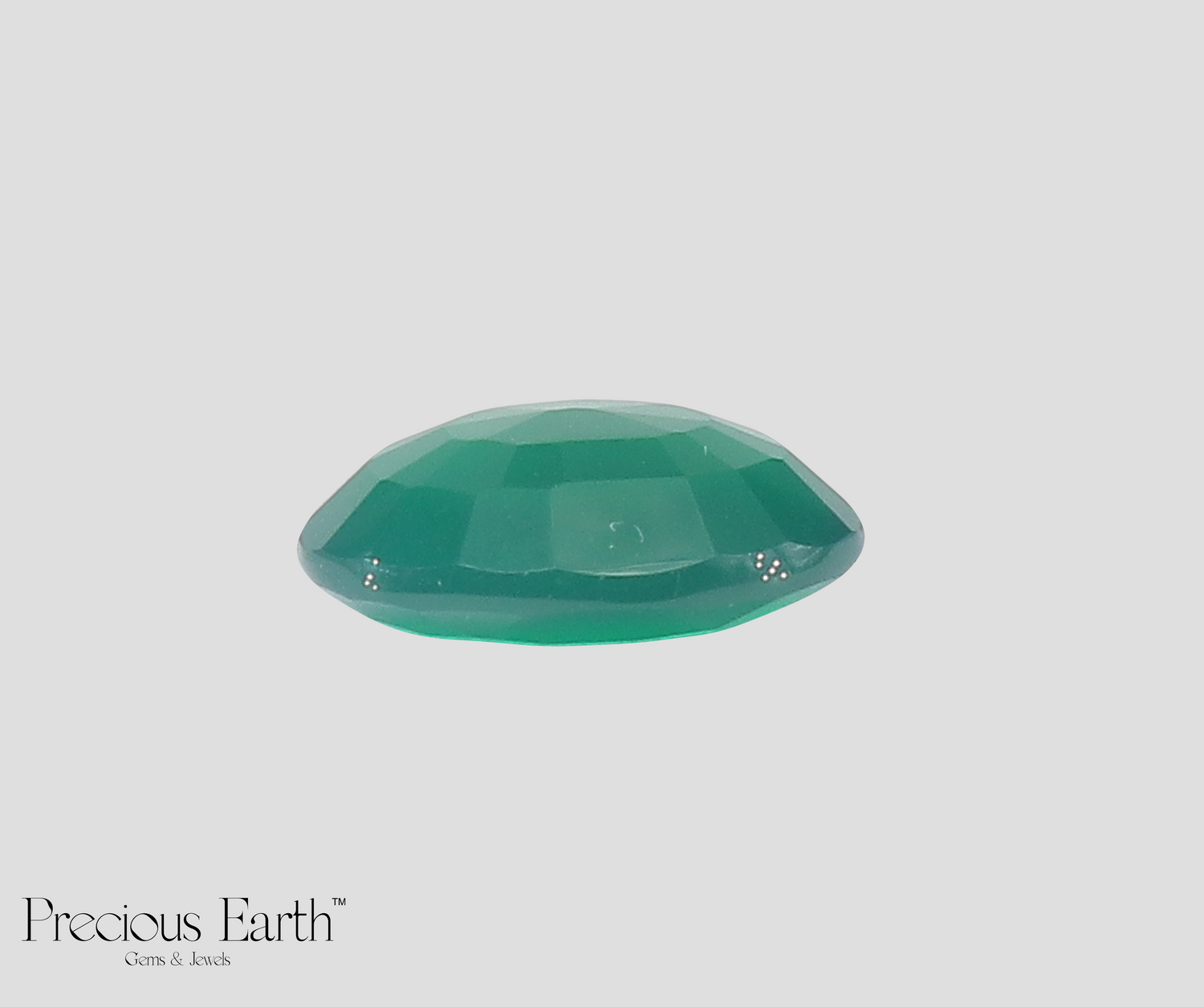 Green Onyx - 8.33 Carats