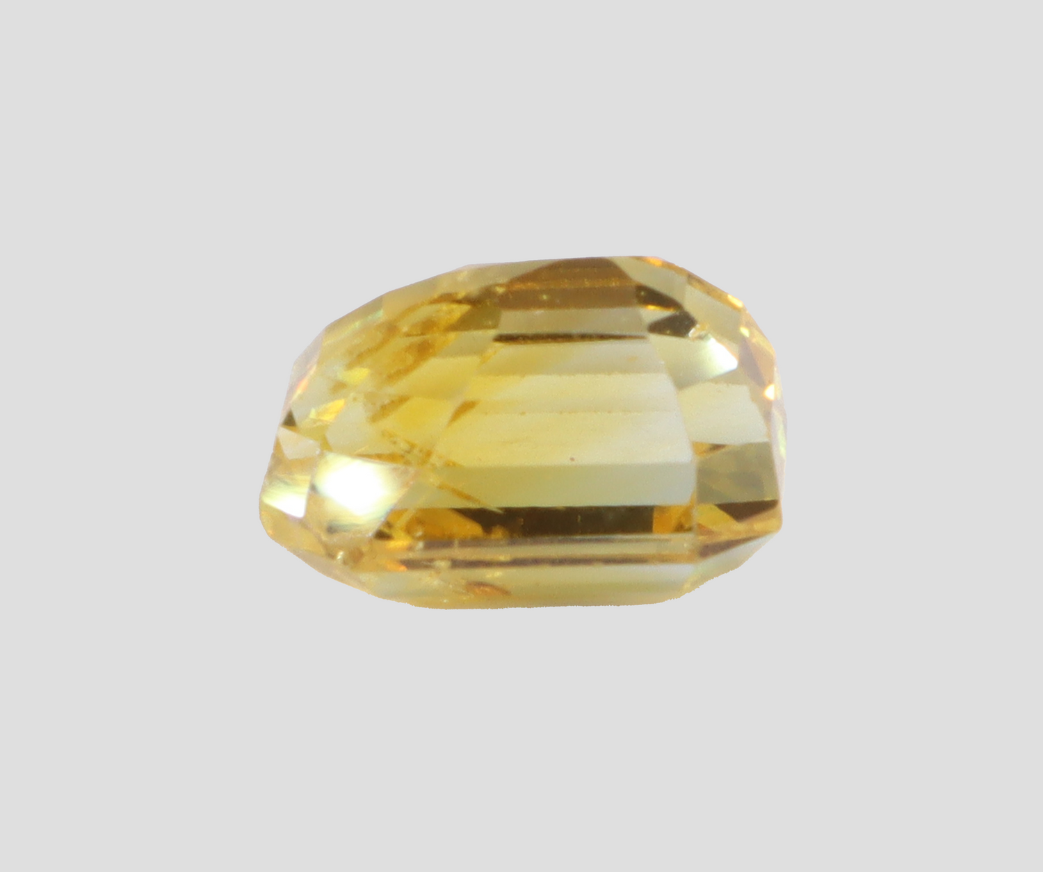 Yellow Sapphire - 9.12 Carats