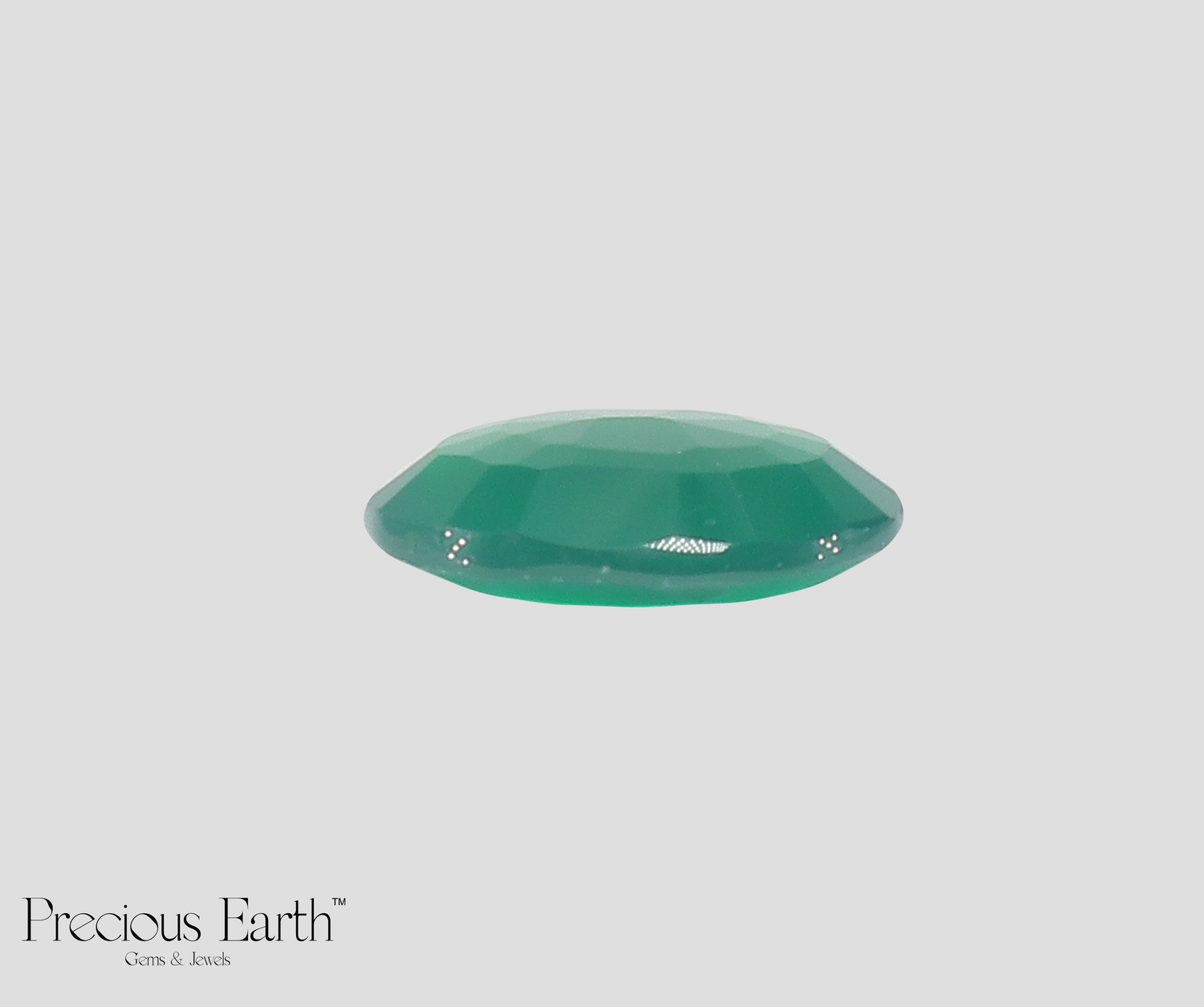 Green Onyx - 8.22 Carats