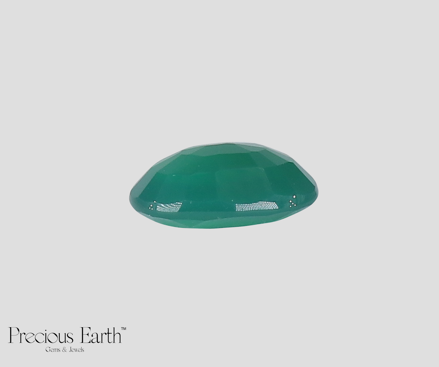 Green Onyx - 8.79 Carats