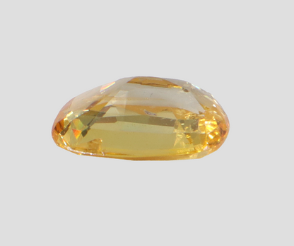 Yellow Sapphire - 6.61 Carats