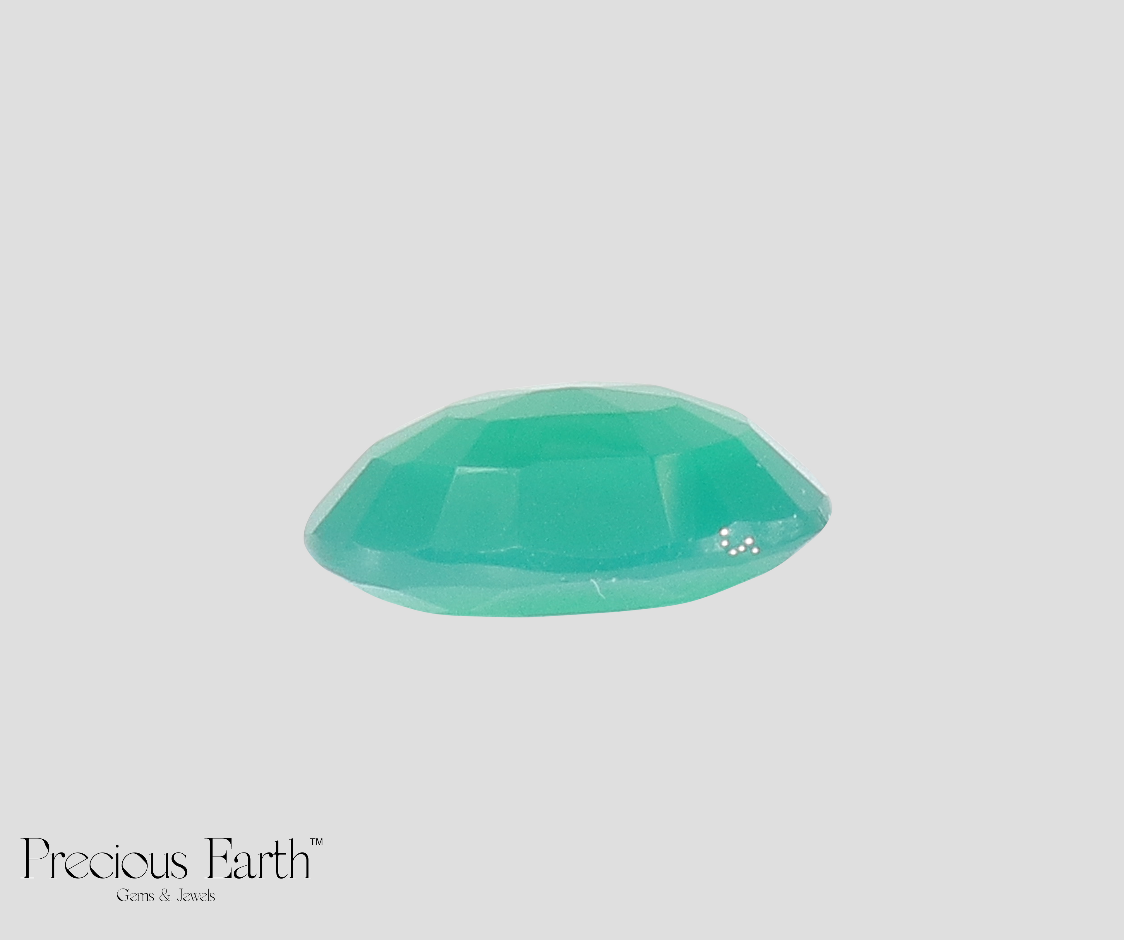 Green Onyx - 9.78 Carats