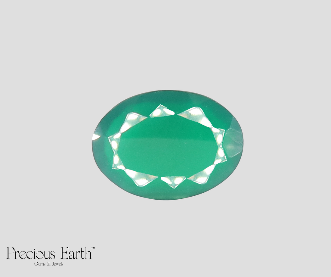 Green Onyx - 9.77 Carats