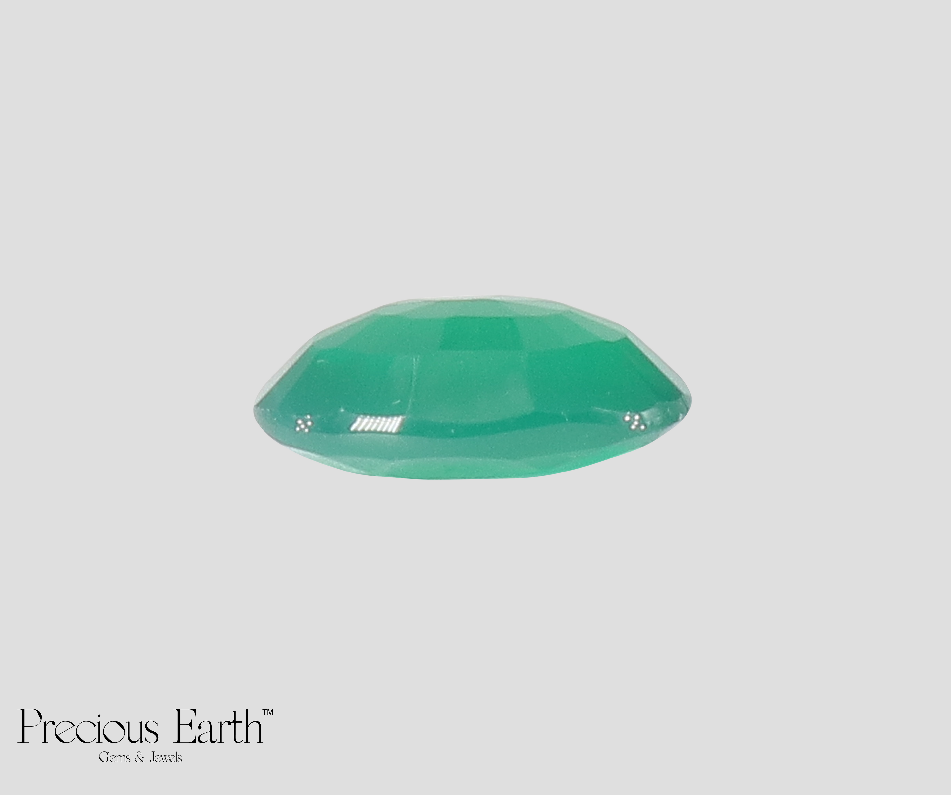 Green Onyx - 7.70 Carats