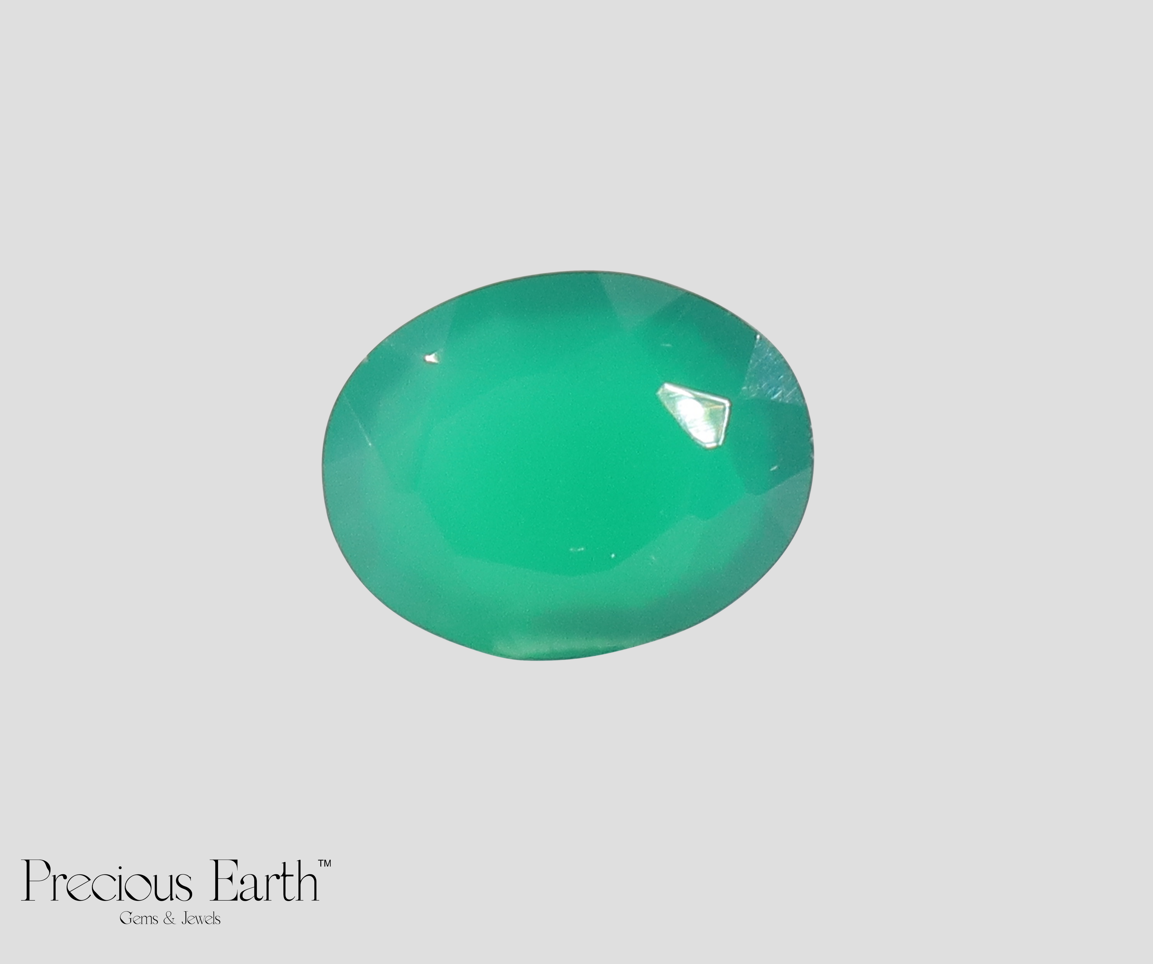 Green Onyx - 7.60 Carats