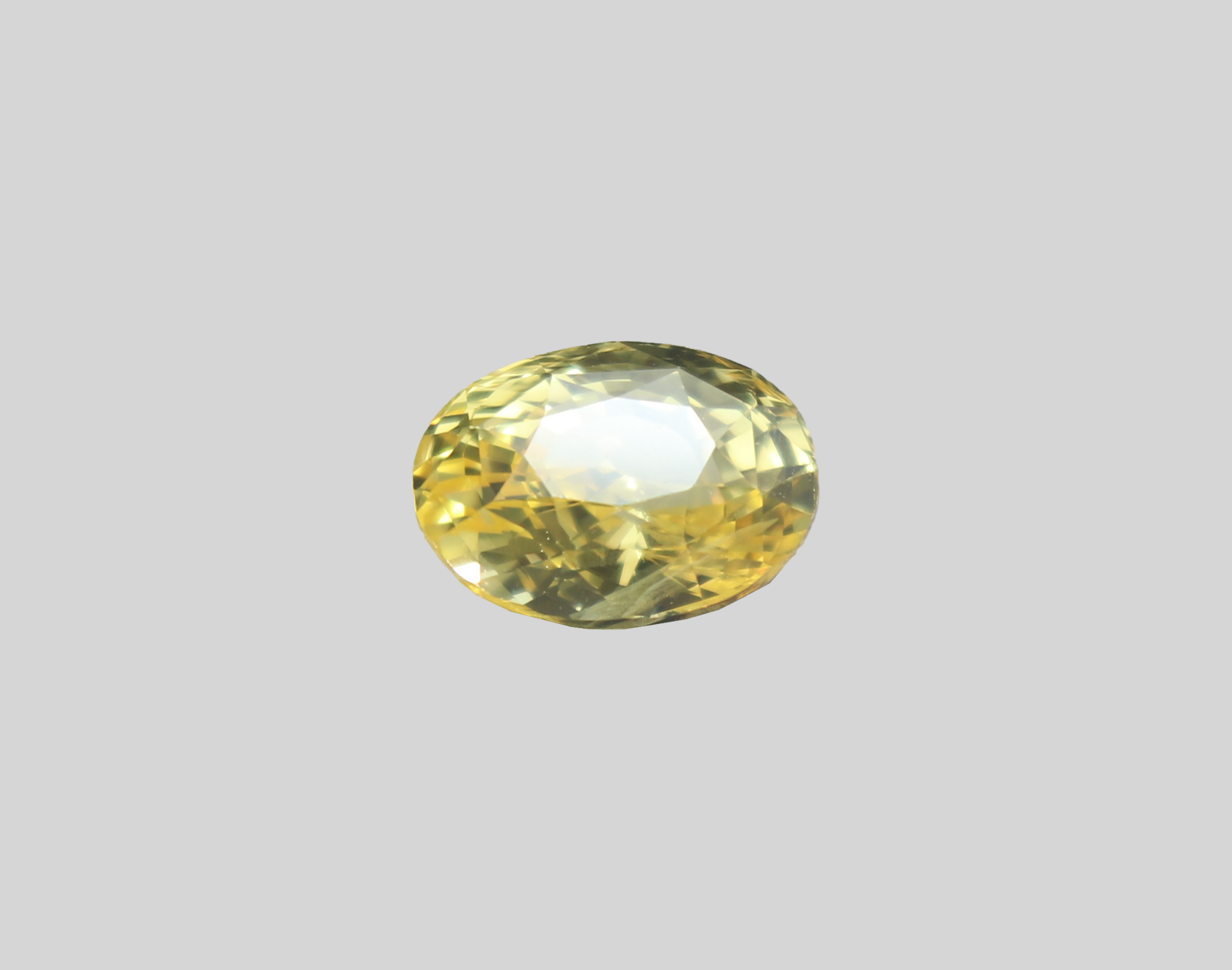 Yellow Sapphire - 4.65 Carats