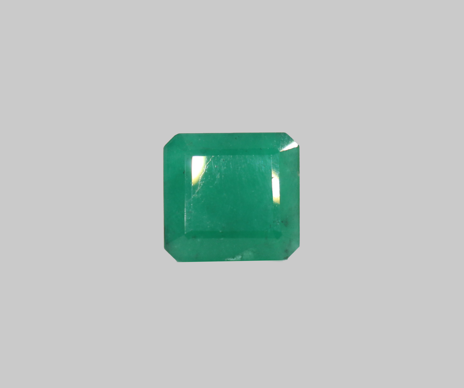 Emerald - 9.98 Carats