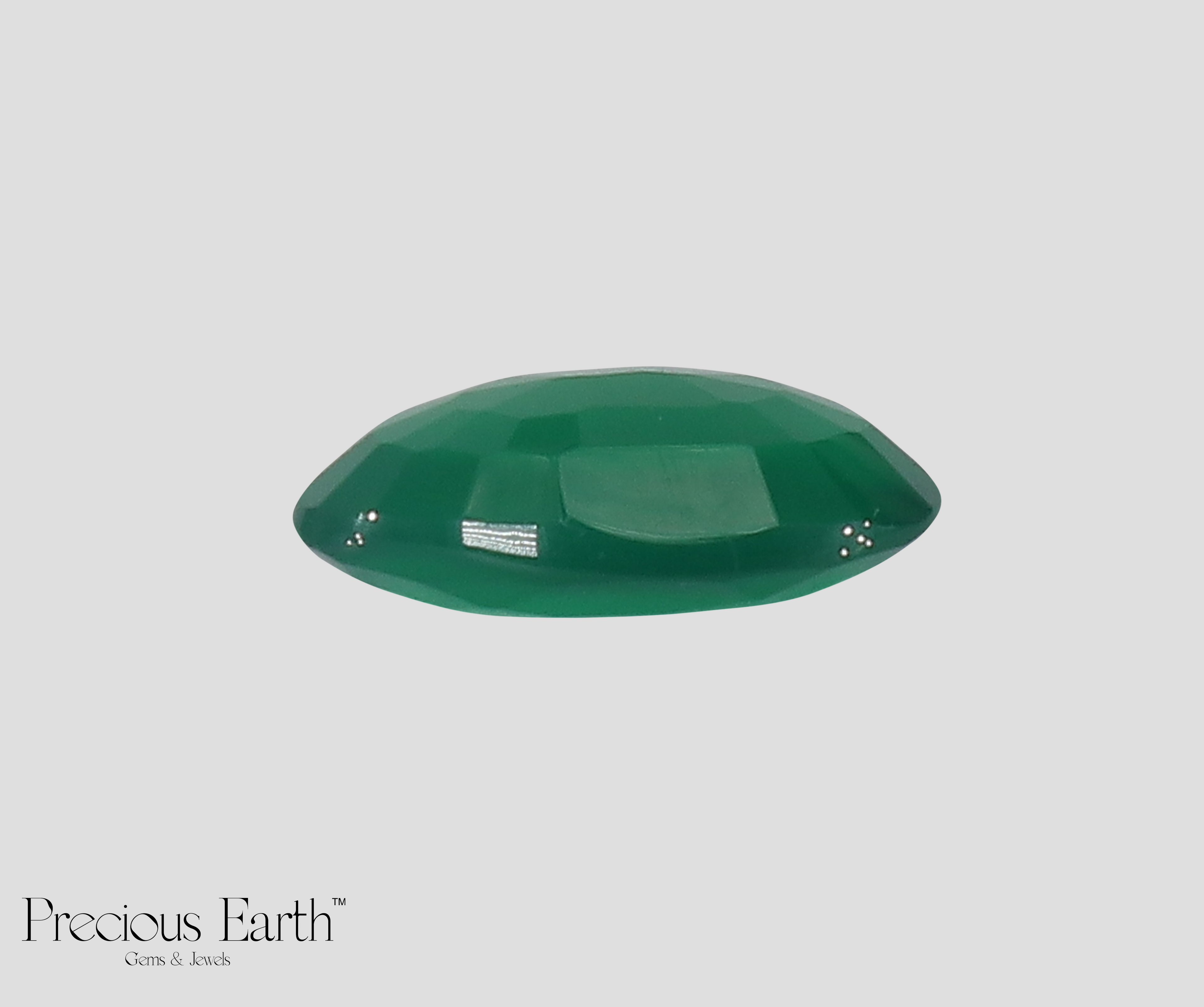 Green Onyx - 6.65 Carats