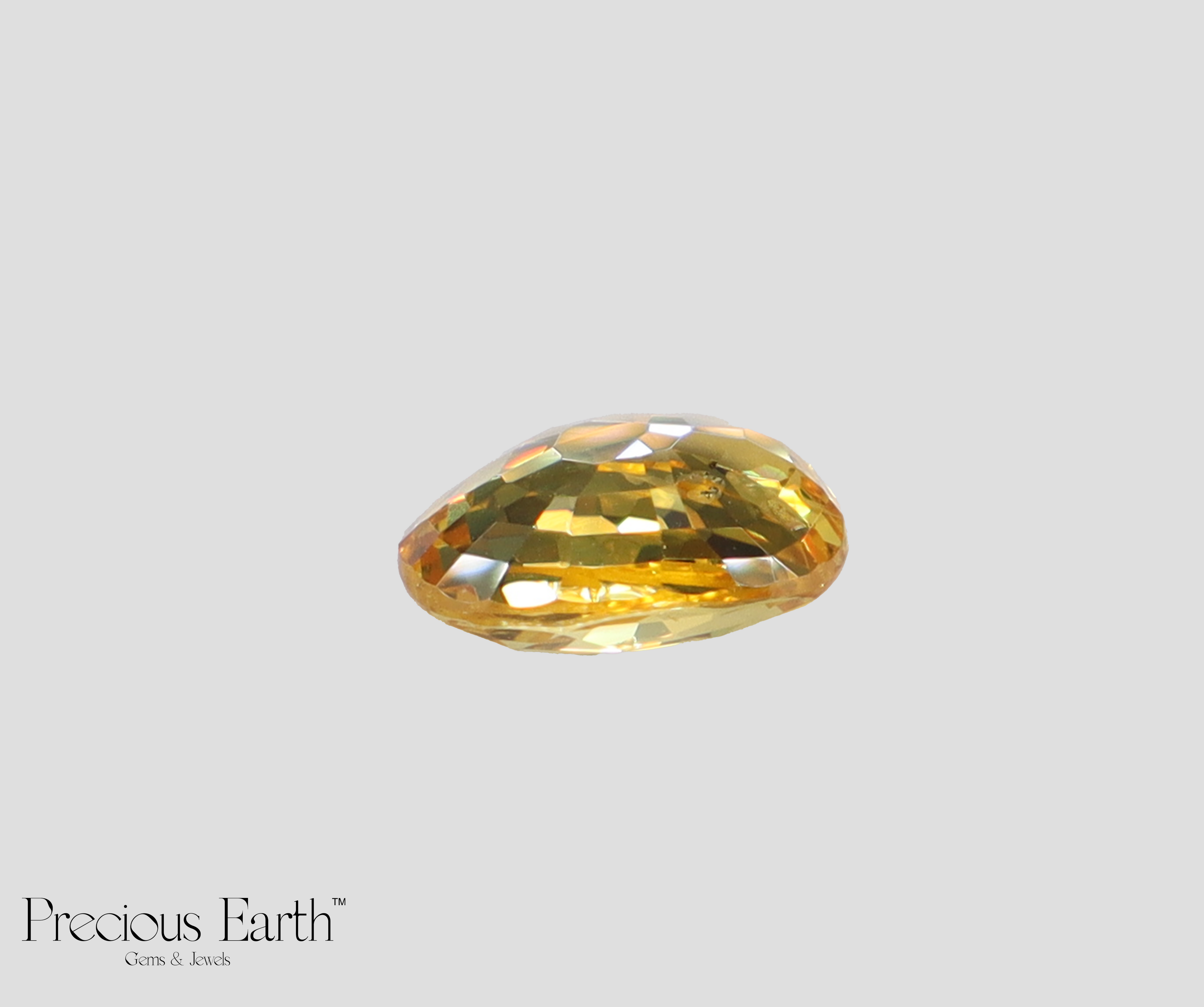 Yellow Sapphire - 4.81 Carats