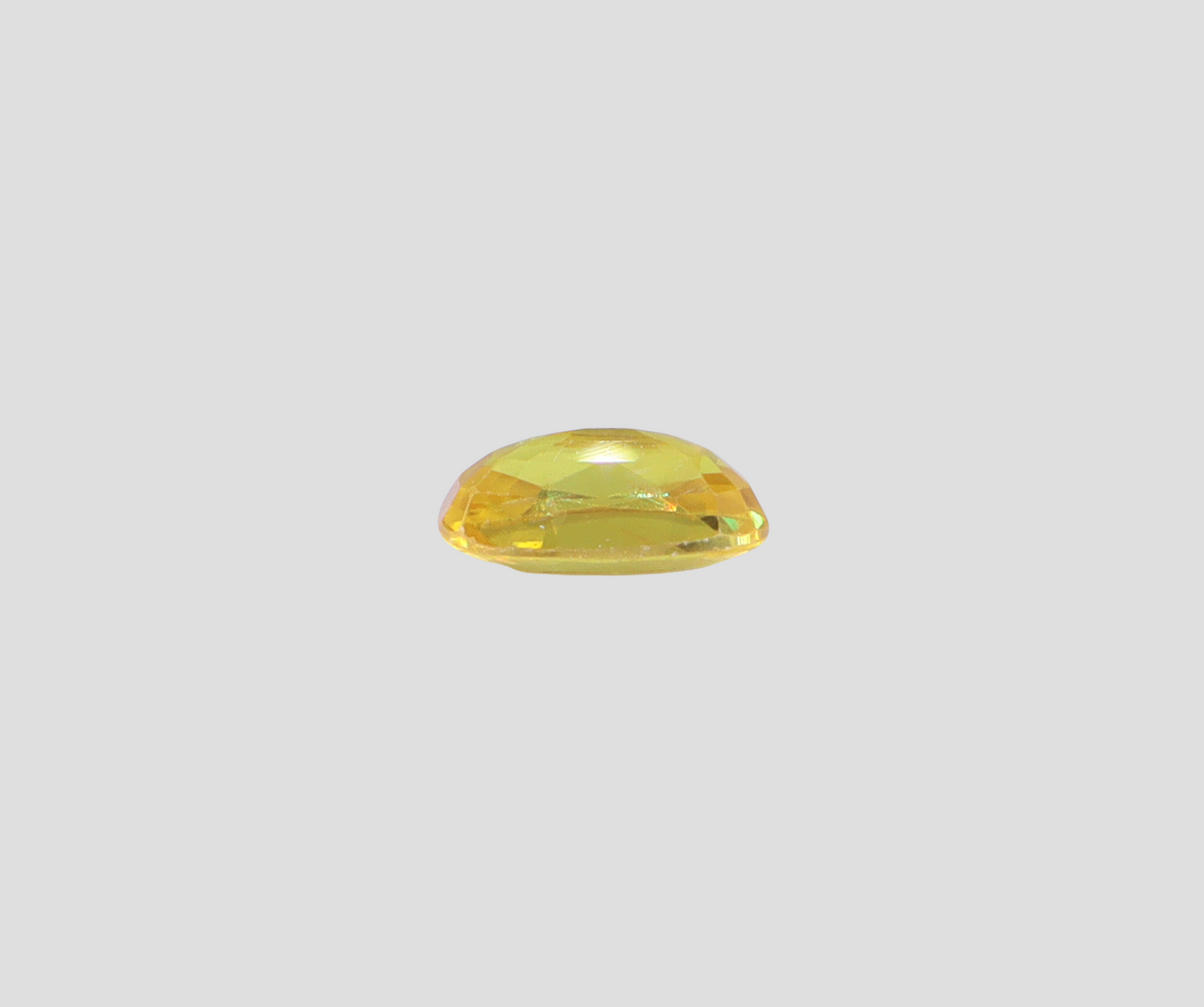 Yellow Sapphire - 4.15 Carats (Thailand)