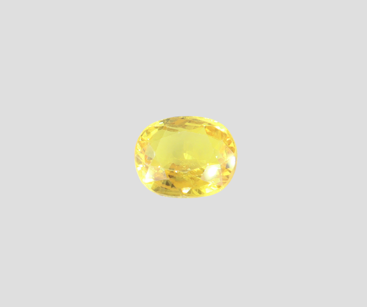 Yellow Sapphire - 4.03 Carat (Thailand)