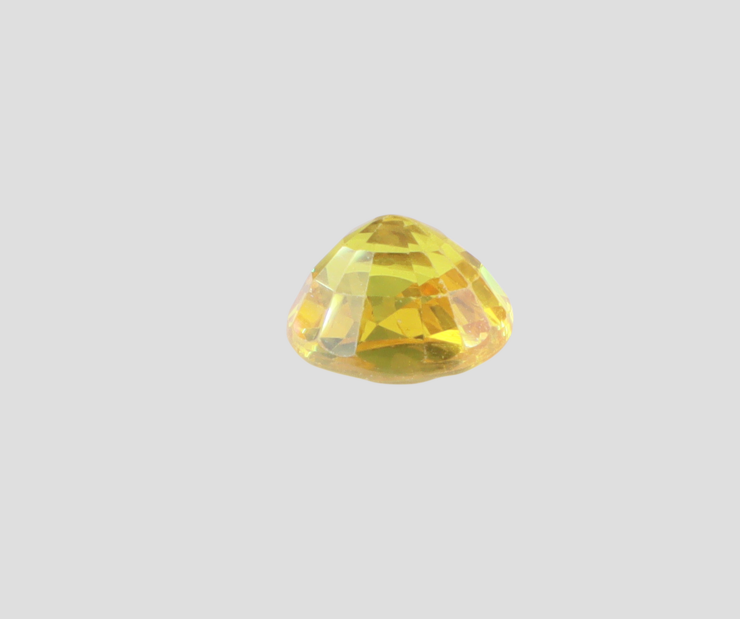 Yellow Sapphire - 4.00 Carats (Thailand)