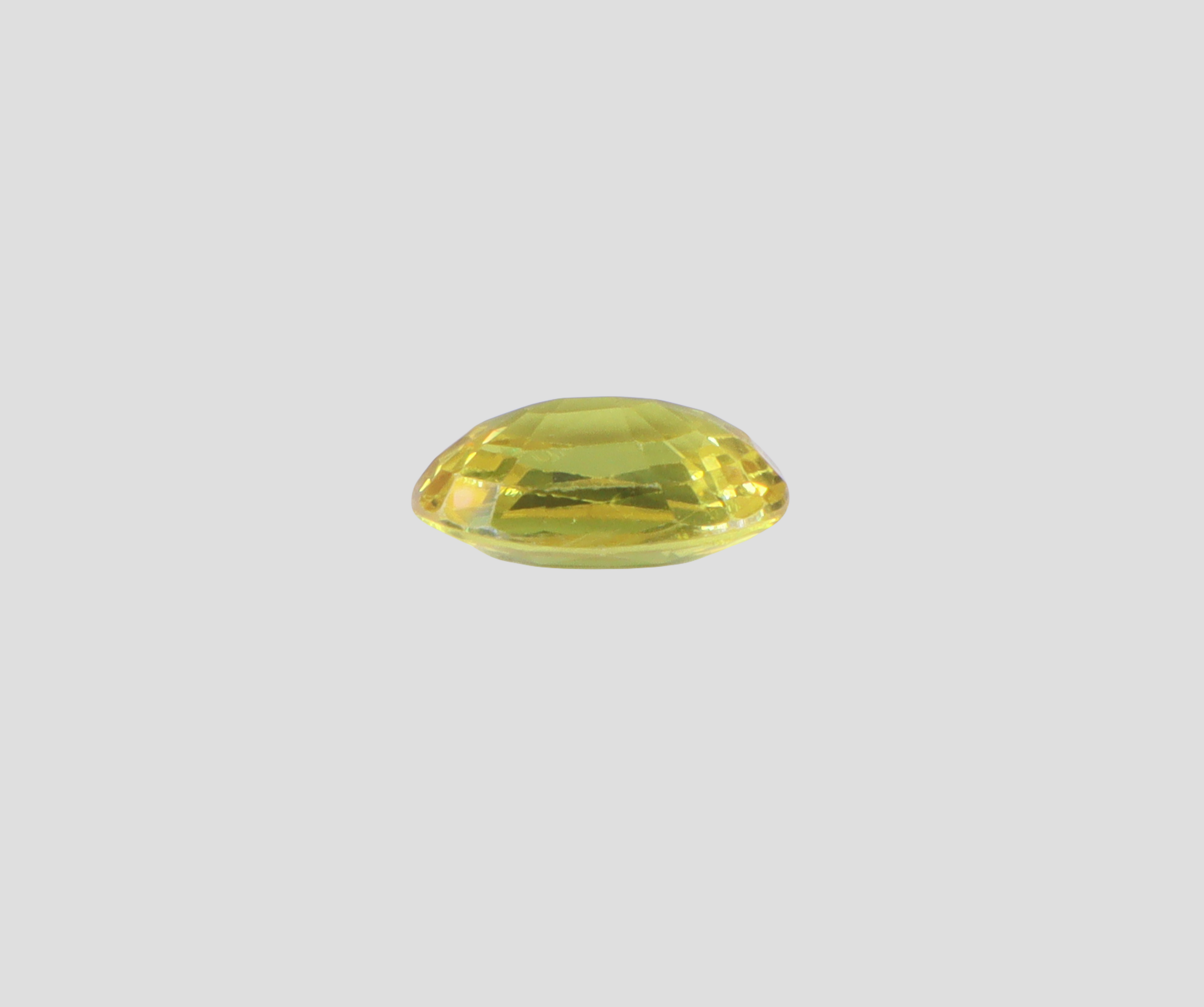 Yellow Sapphire - 4.39 Carats (Thailand)