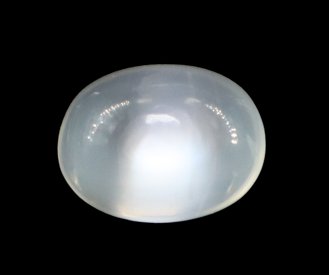 White Moonstone - 6.32 Carats