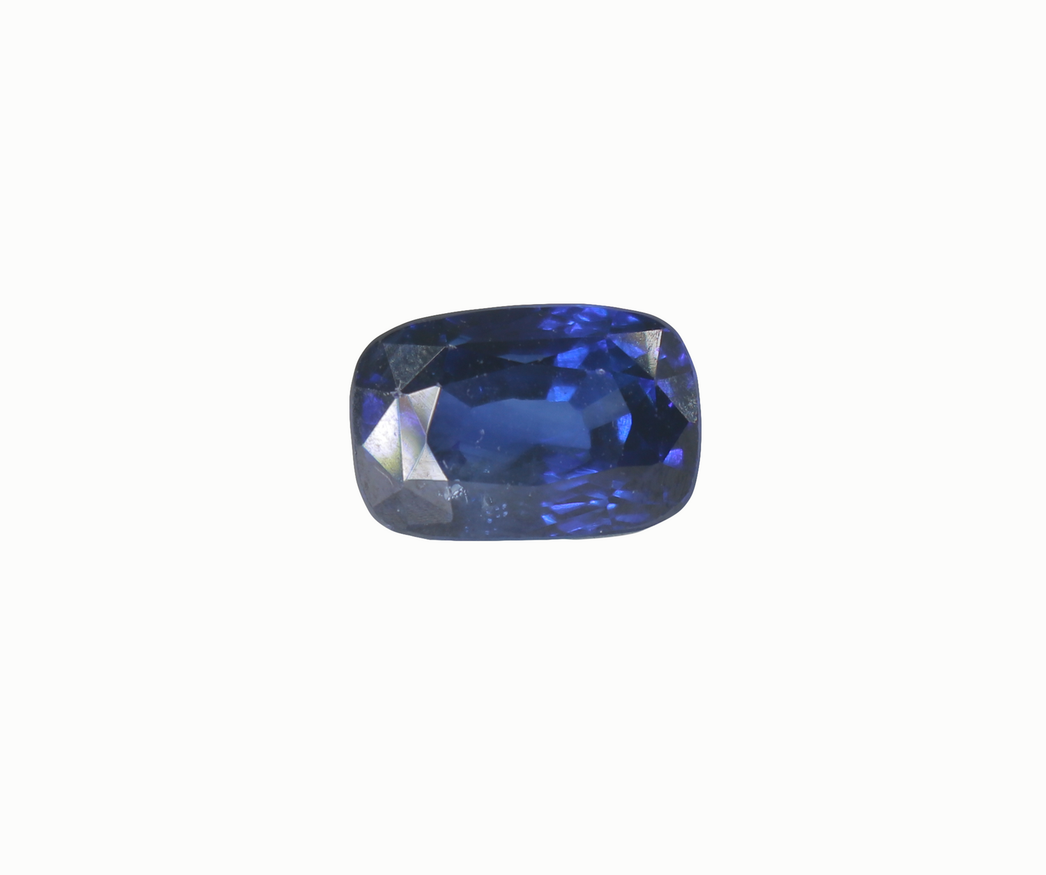 Blue Sapphire - 6.88 Carats