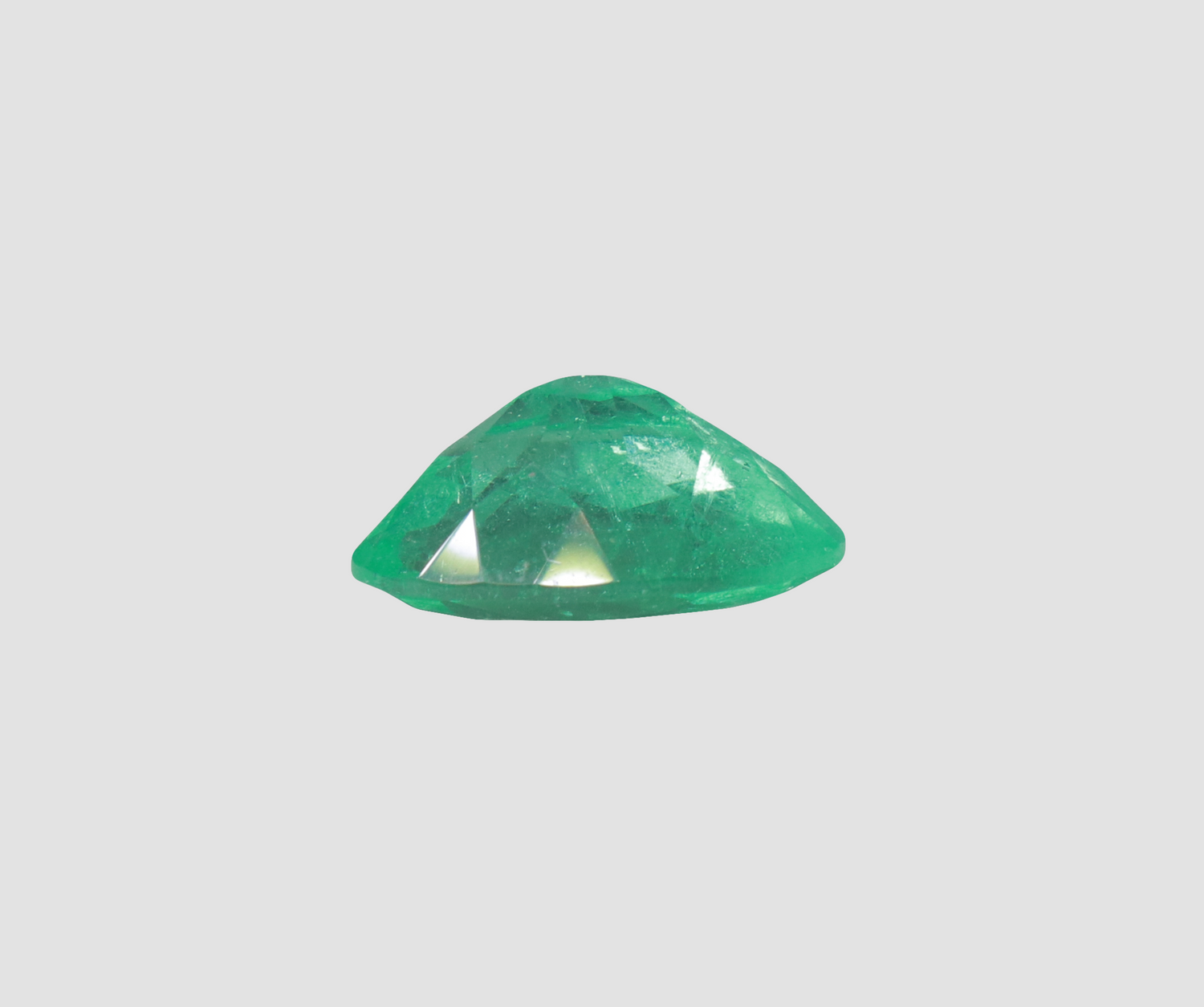 Emerald - 5.90 Carats