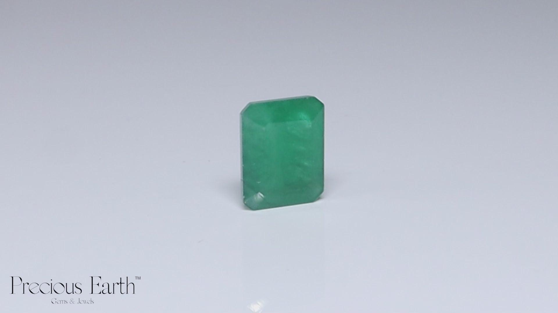 Emerald - 6.10 Carats