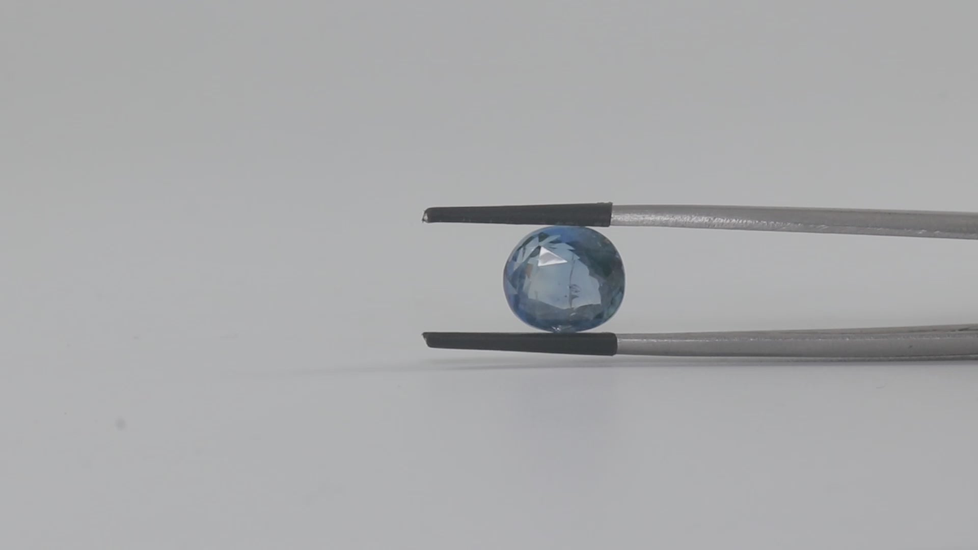 Blue Sapphire - 4.25 Carats