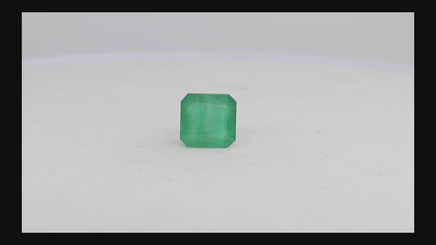 Emerald - 7.80 Carats