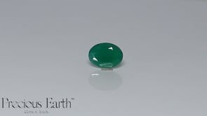 Green Onyx - 7.79 Carats