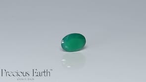 Green Onyx - 8.79 Carats