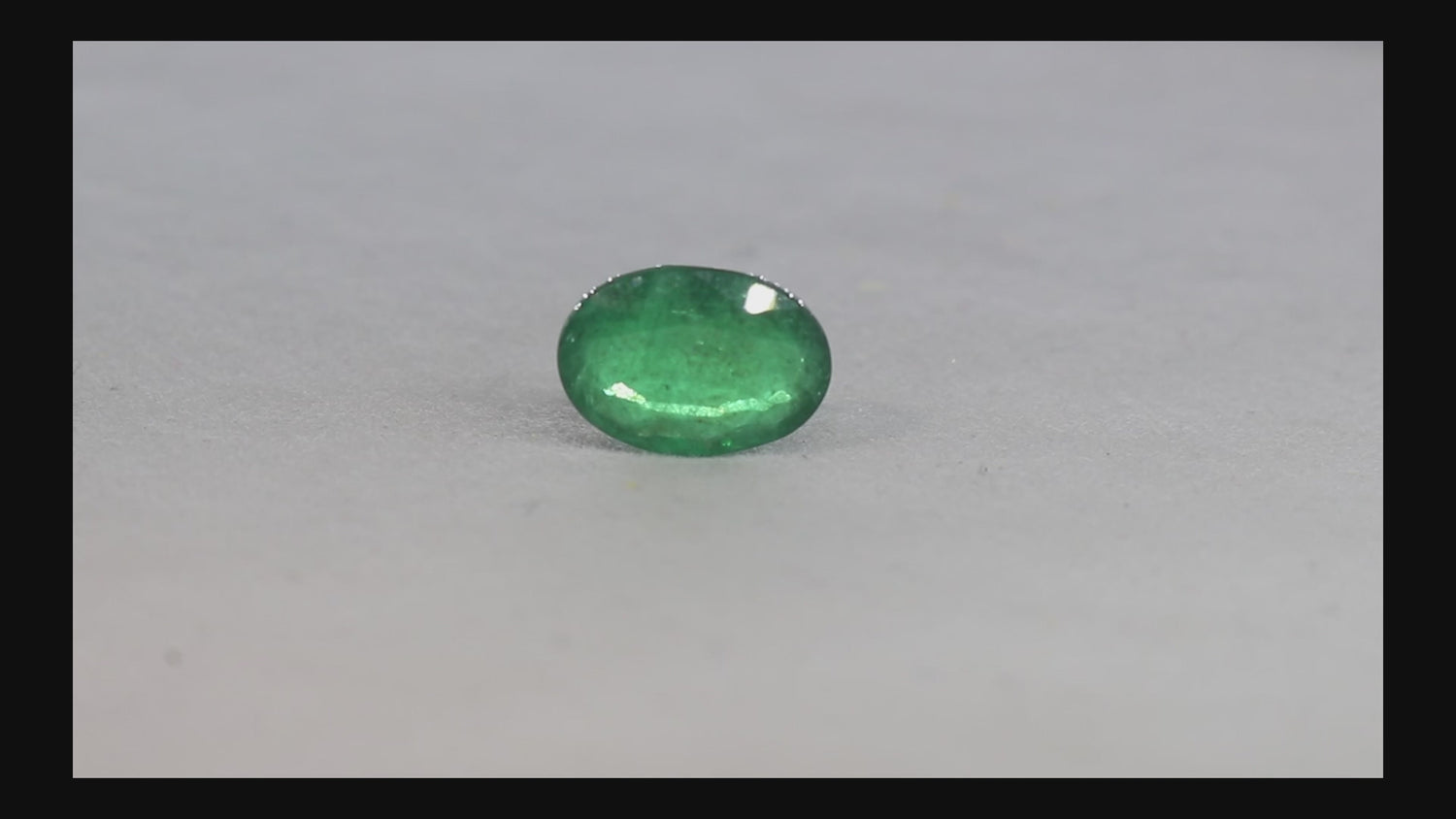 Emerald - 4.33 Carats