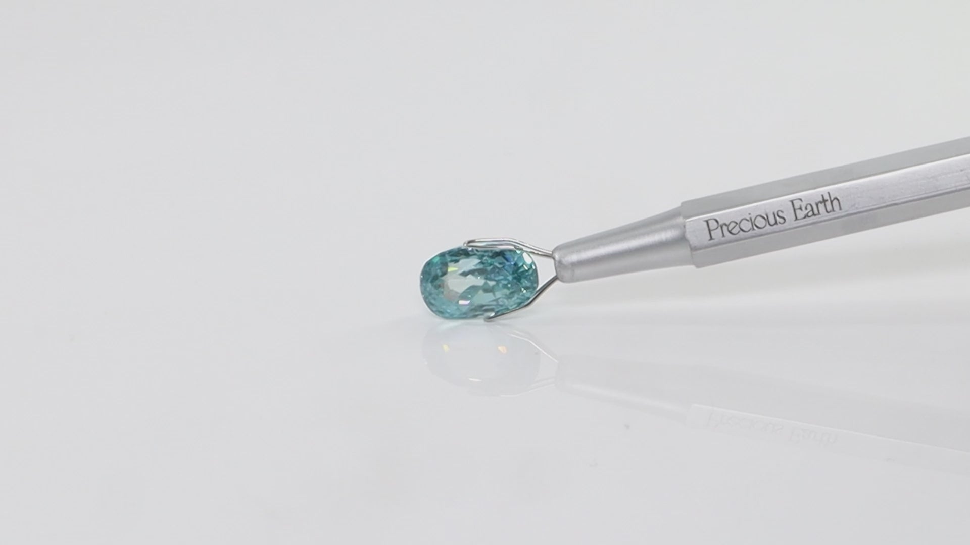 Blue Zircon - 9.46 Carats