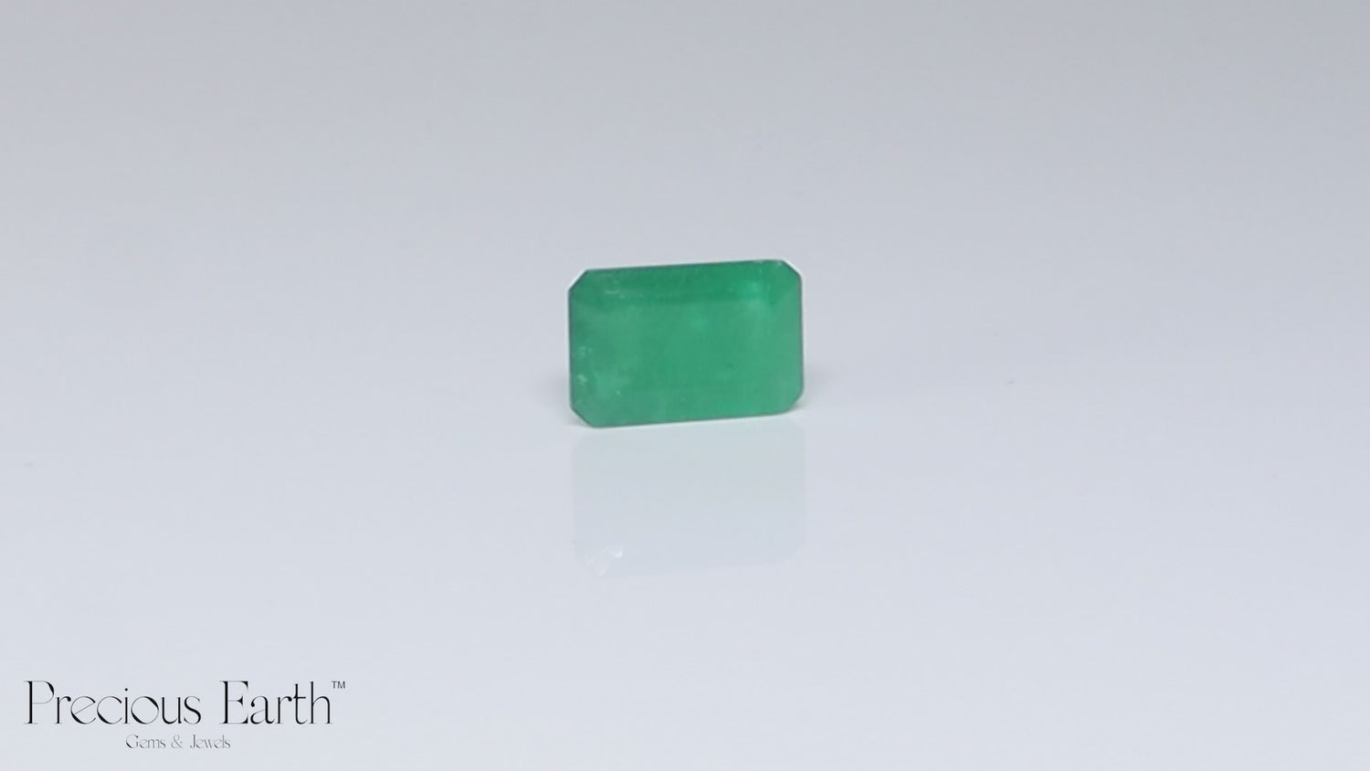 Emerald - 7.93 Carats