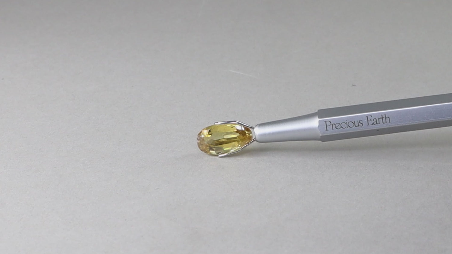 Yellow Zircon - 5.69 Carats