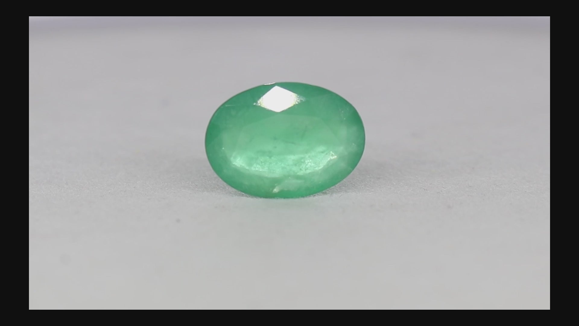 Emerald - 9.13 Carats