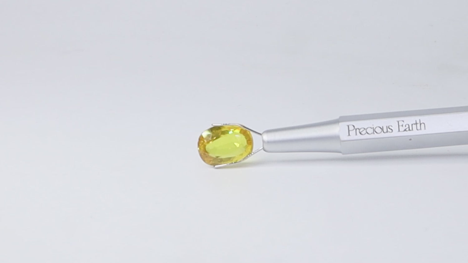 Yellow Sapphire - 4.02 Carats (Thailand)