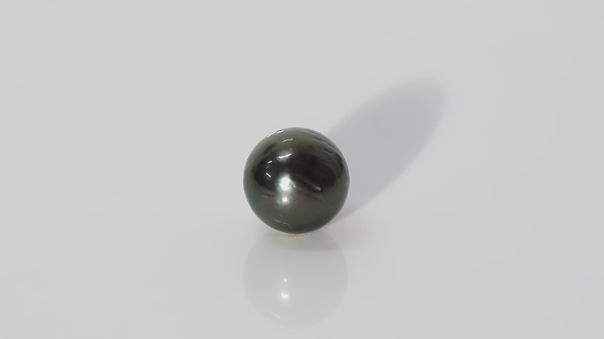 Black Tahitian (Cultured) Pearl - 11.34 Carats