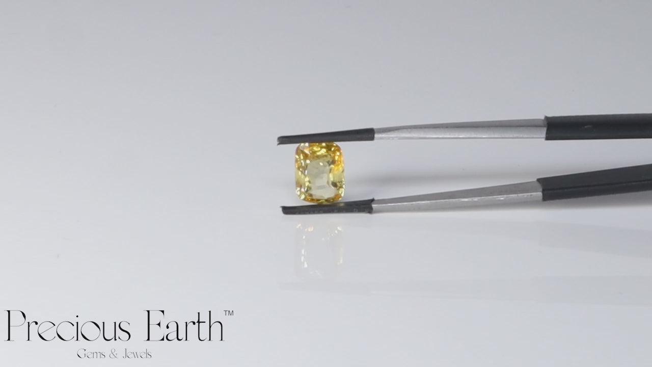 Yellow Sapphire - 4.86 Carats