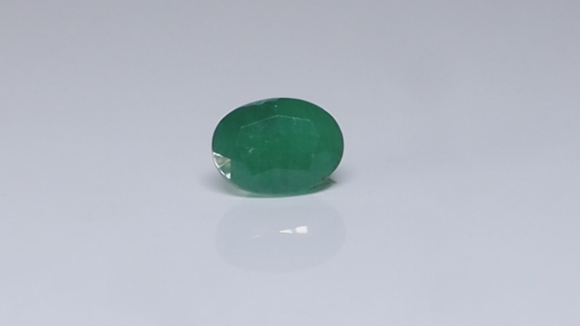 Emerald - 9.44 Carats