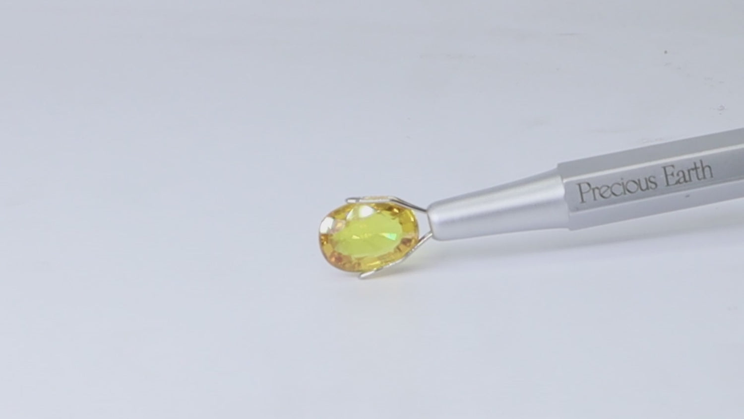 Yellow Sapphire - 4.22 Carats (Thailand)