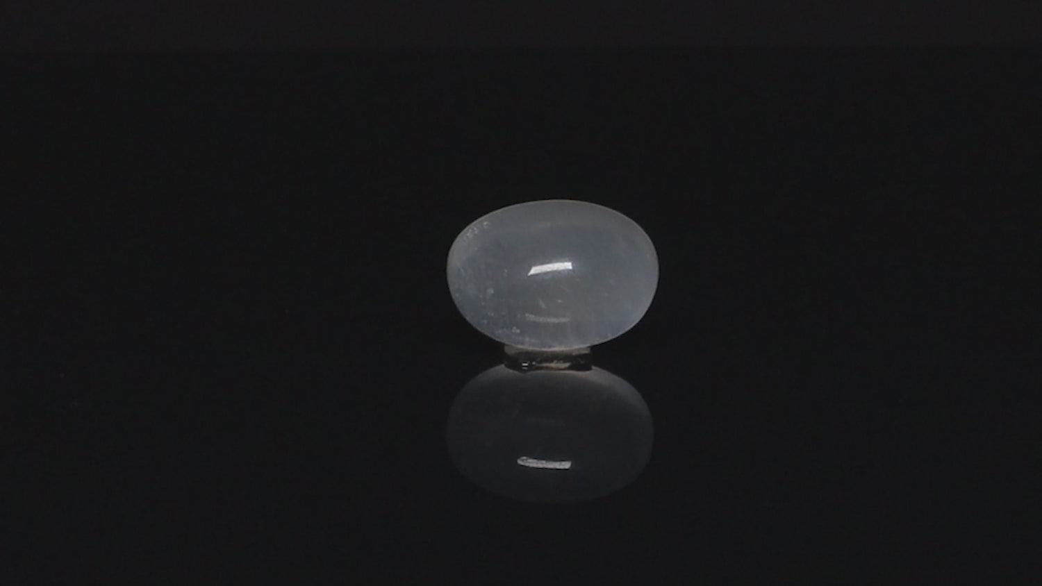 White Moonstone - 14.91 Carats