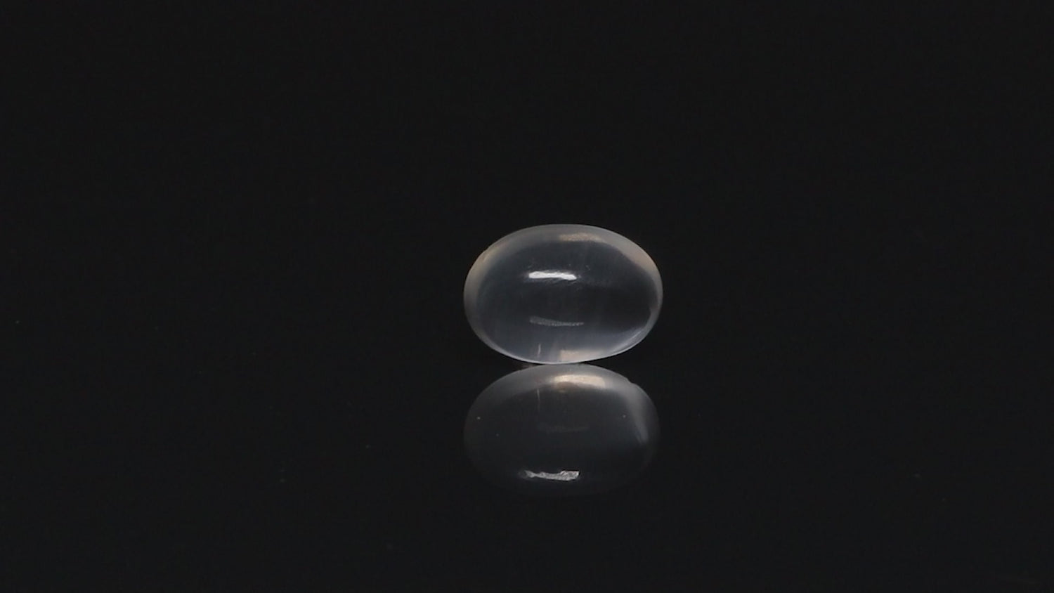 White Moonstone - 5.54 Carats